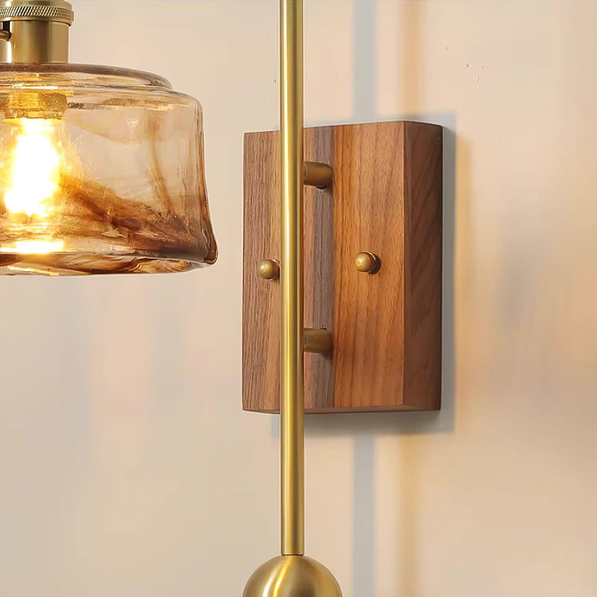 Vorelle Vintage Stained Wall Light-Neutral Decor
