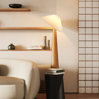 Apex Lampadaire en Bois Taperé