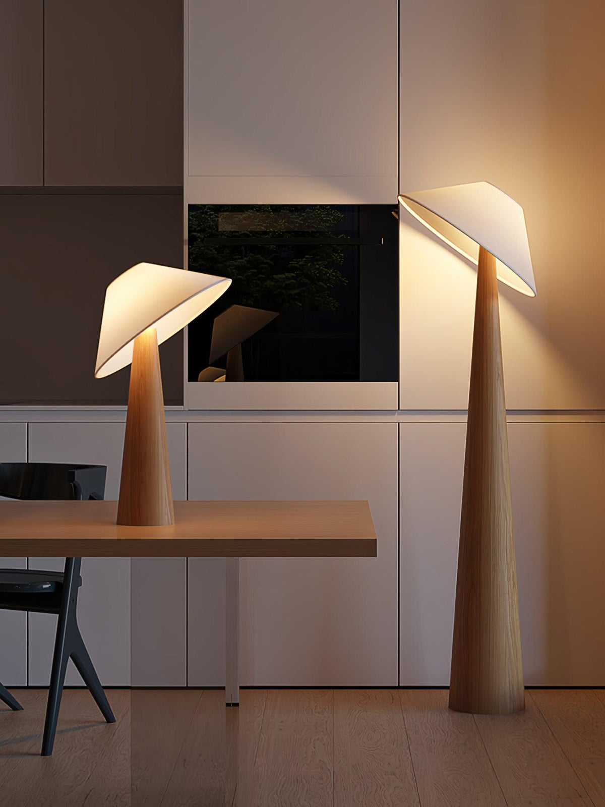 Apex Lampadaire en Bois Taperé