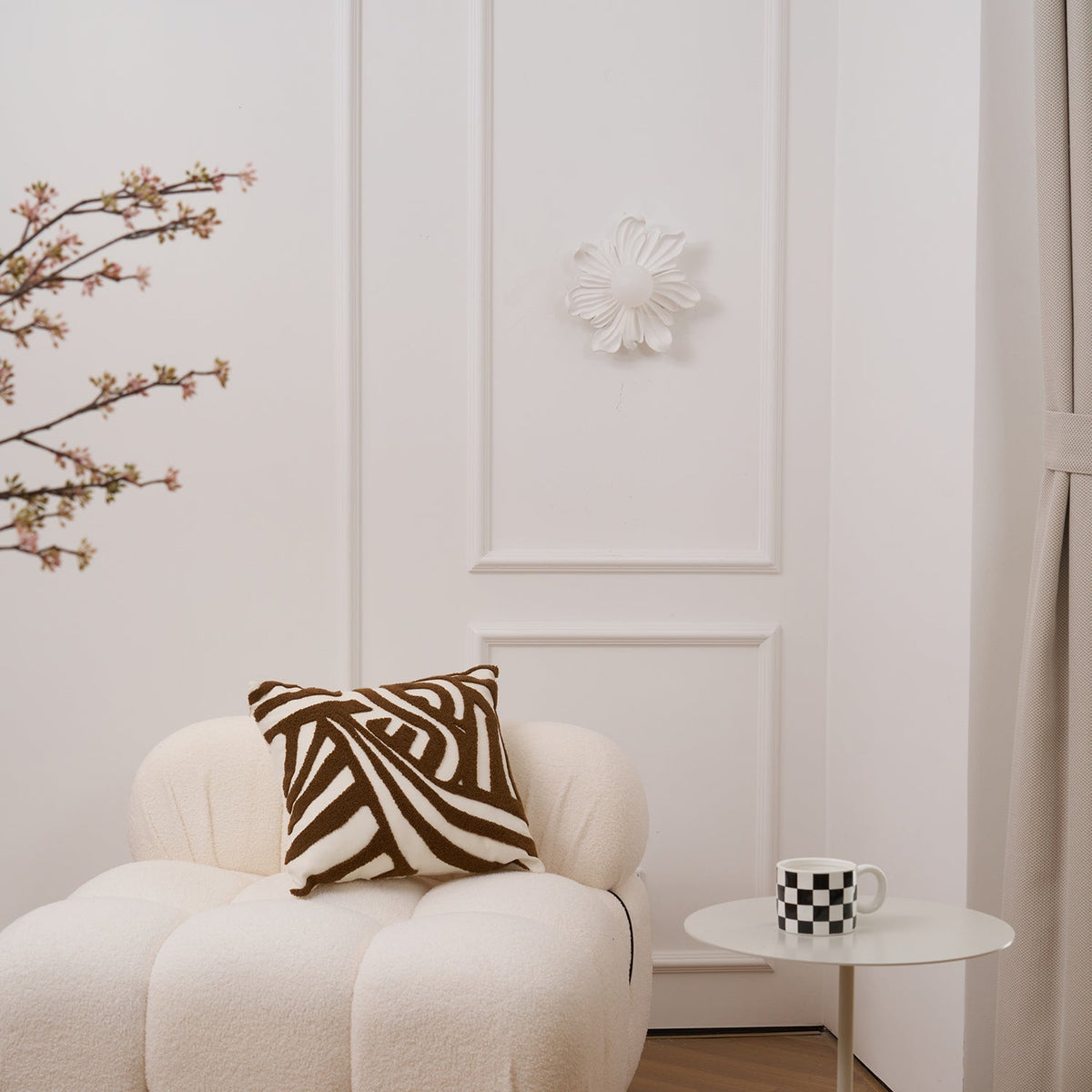 Tina Flower Wall Lamp-Neutral Decor