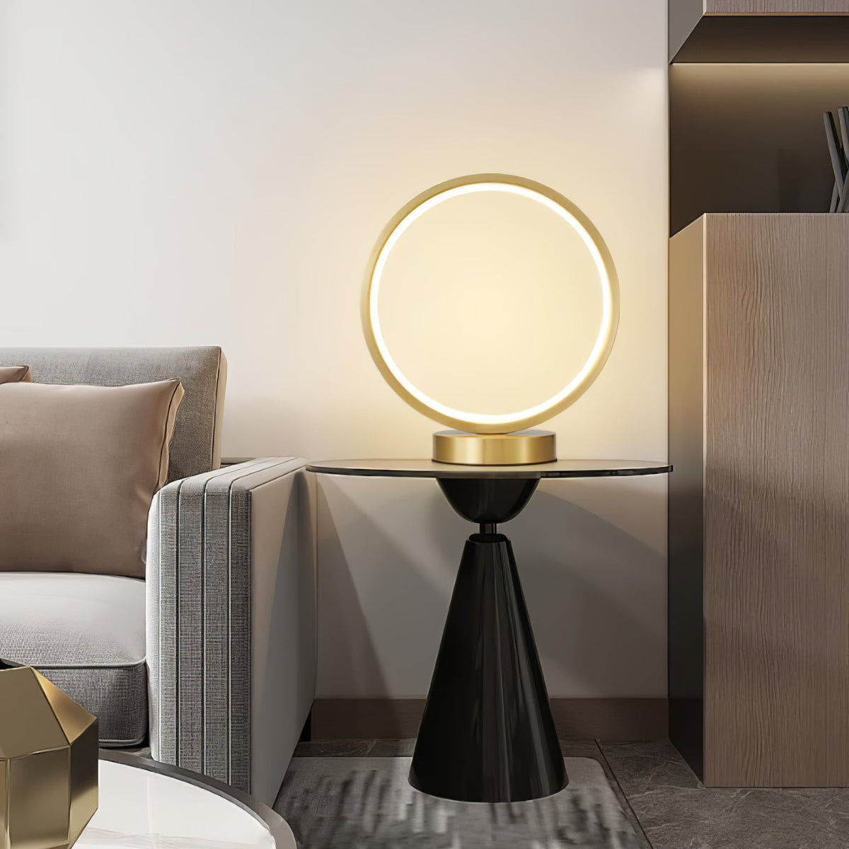 Cirra Lampe de Table en Laiton Élégante