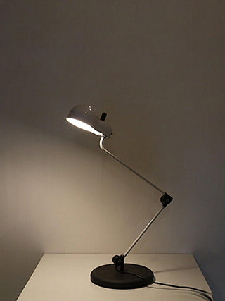 Flaren Lampe de Table en Acier Classique