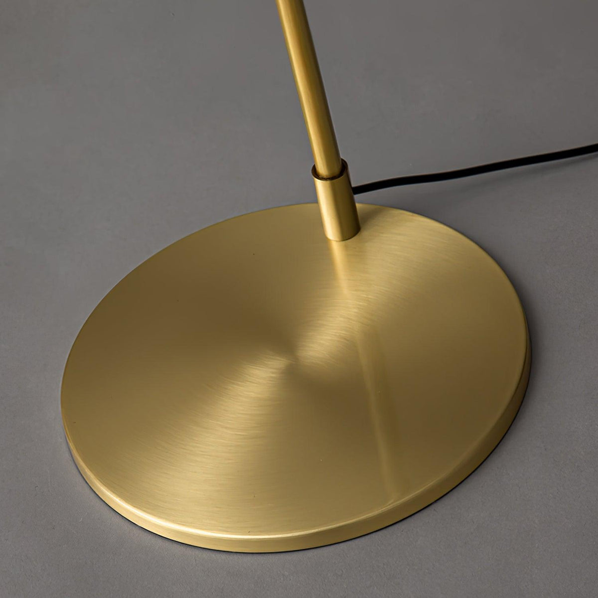 Nirixa Laiton Industrielle Lampadaire