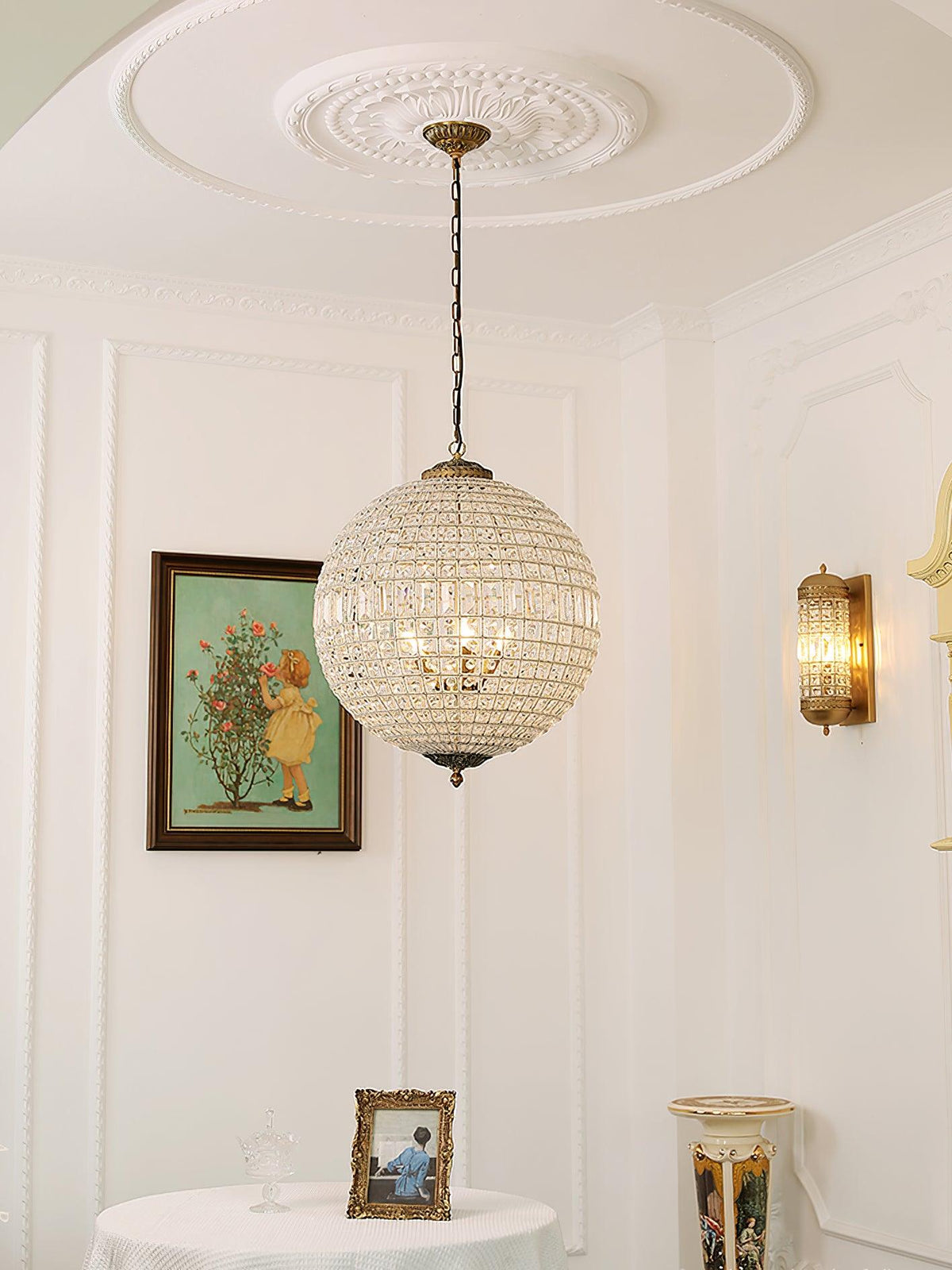 Calaine Lustre Gold Globe Crystal Vintage