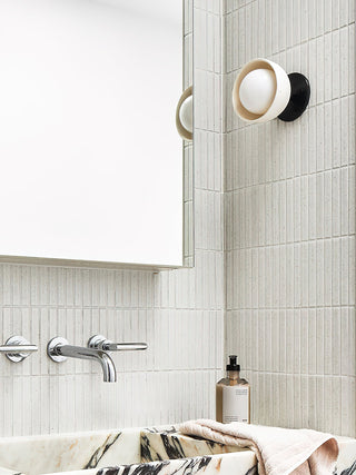 Lia Applique Murale Minimaliste en Travertin