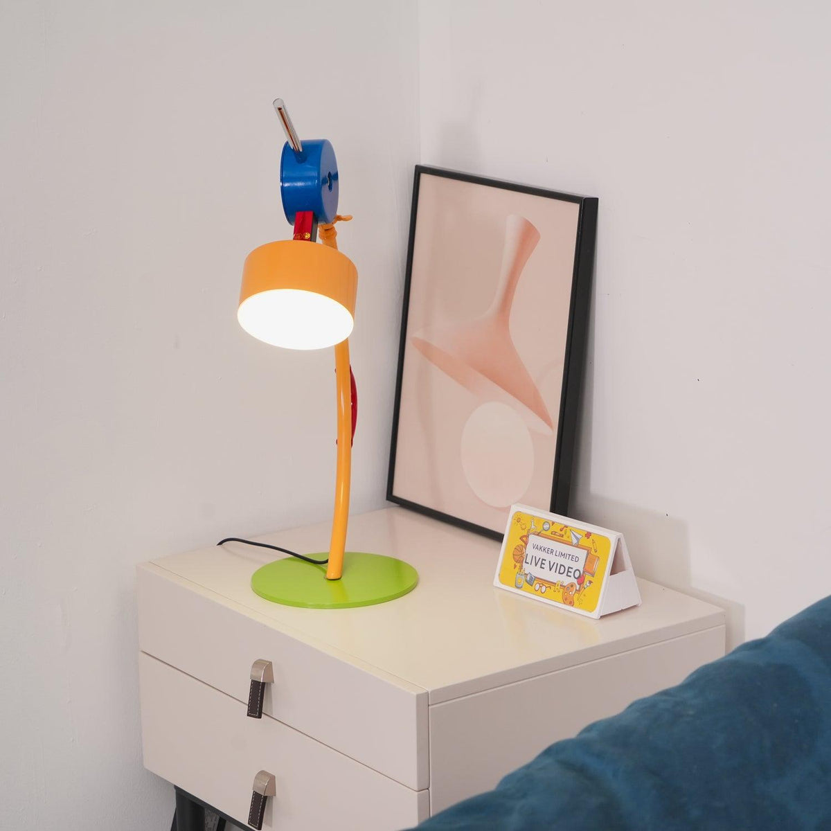 Niraneria Lampe de Table en Acrylique d'Art Expressive