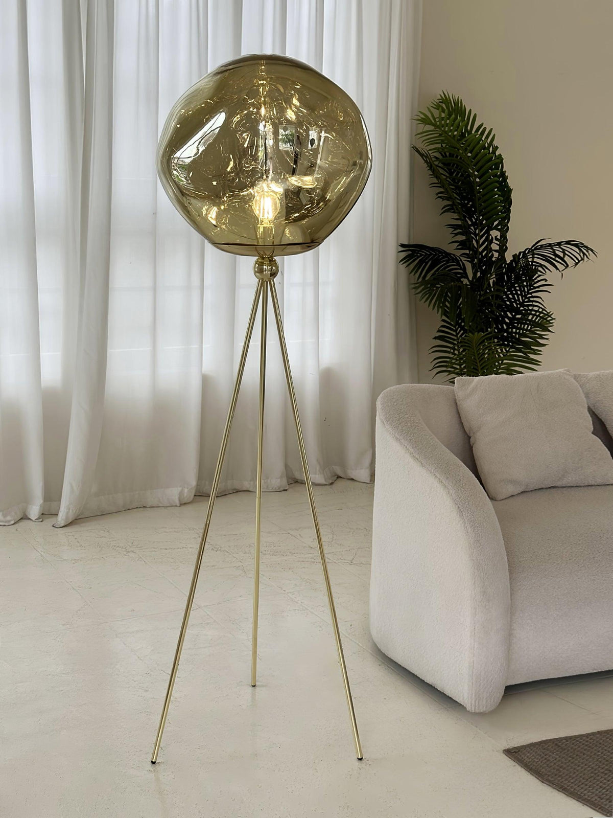 Renanira Lampadaire