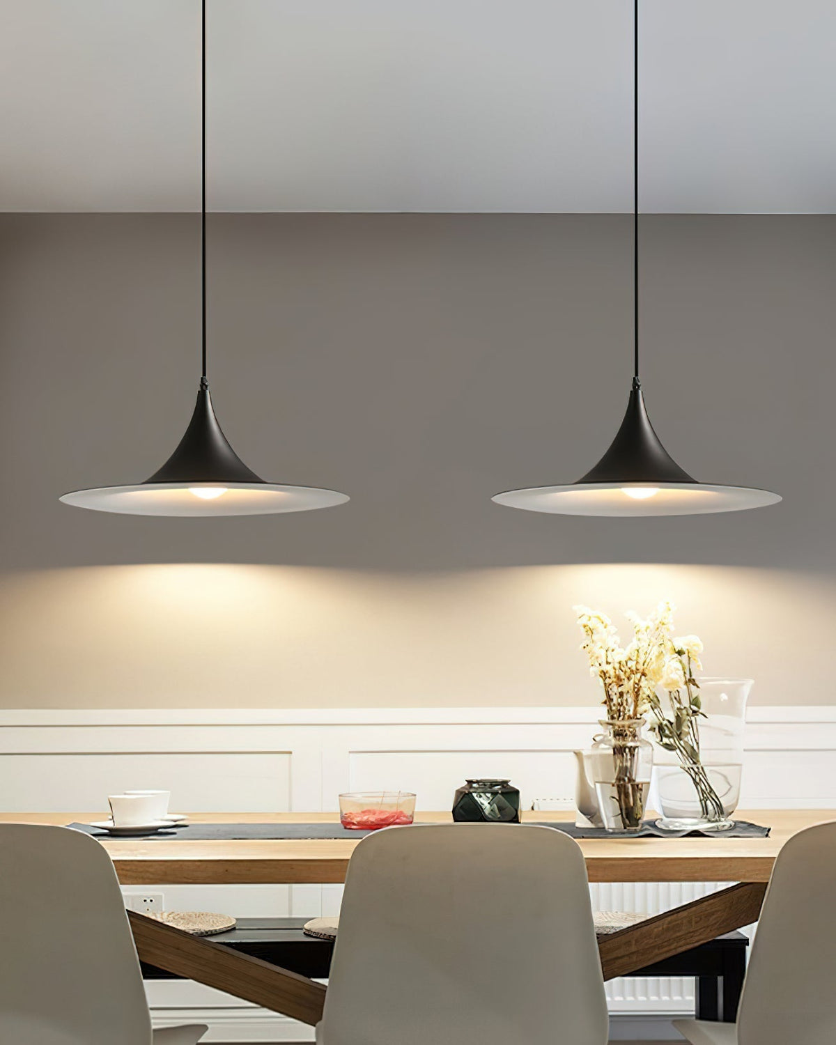 Viro Pendant Lamp Slim Neck and Wide Flare Contemporary Dining-Neutral Decor