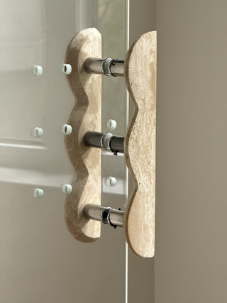 Twin-Curve Pull Handle-Neutral Decor