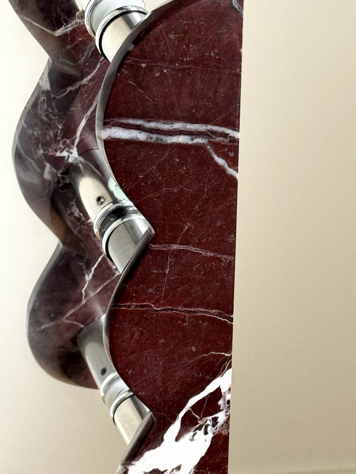 Twin-Curve Pull Handle-Neutral Decor
