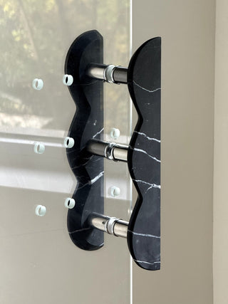 Twin-Curve Pull Handle-Neutral Decor