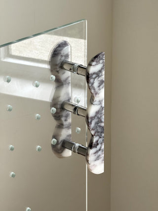 Twin-Curve Pull Handle-Neutral Decor