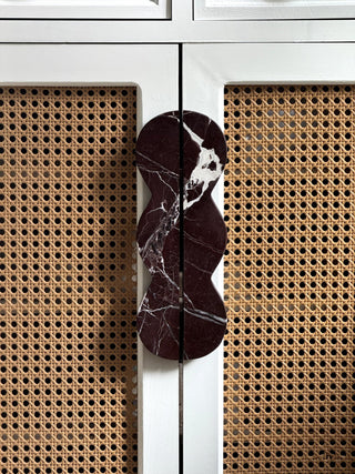 Twin-Curve Pull Handle-Neutral Decor