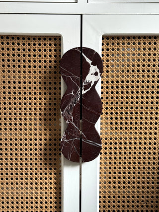 Twin-Curve Pull Handle-Neutral Decor