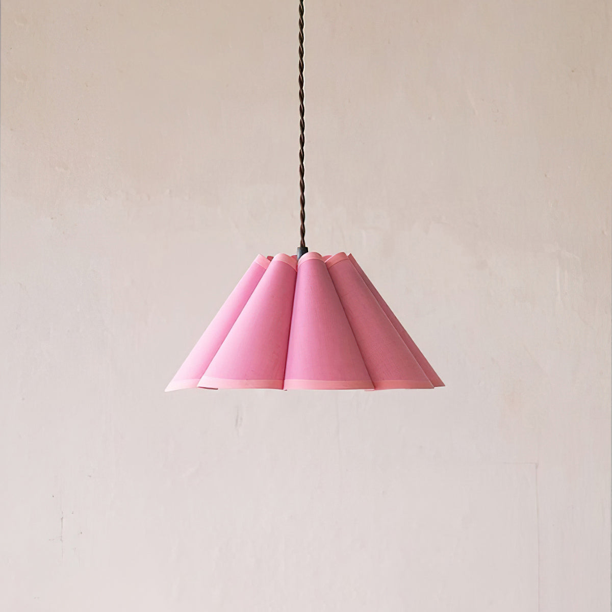 Velenaine Suspension