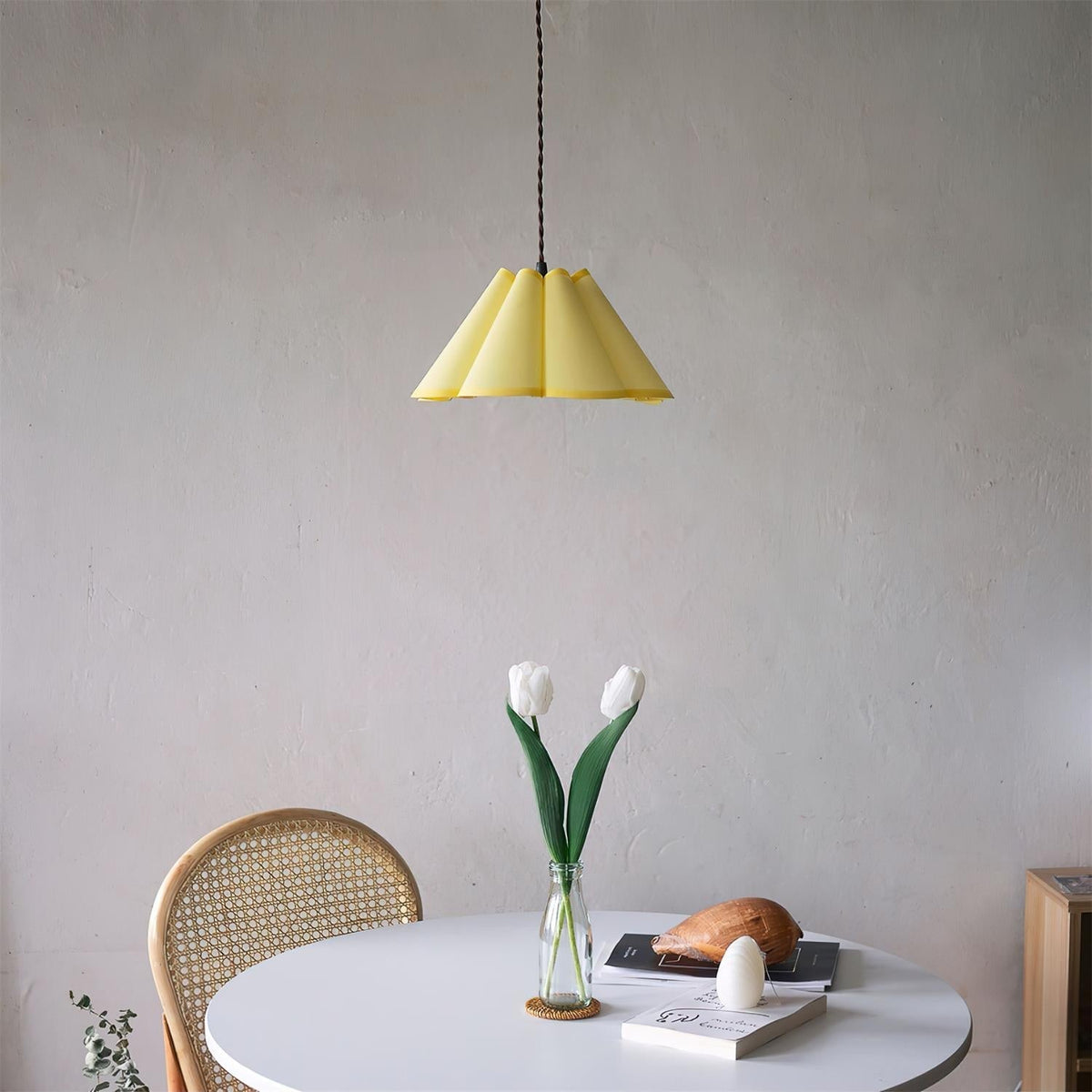 Velenaine Suspension