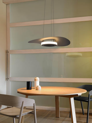 Solara Suspension en aluminium avec anneau OVNI minimaliste