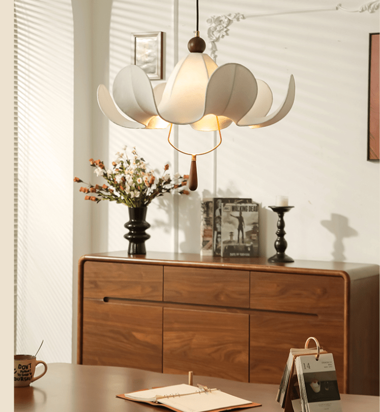 Zind Blossom Suspension