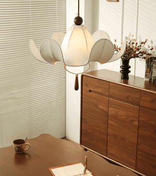 Zind Blossom Suspension