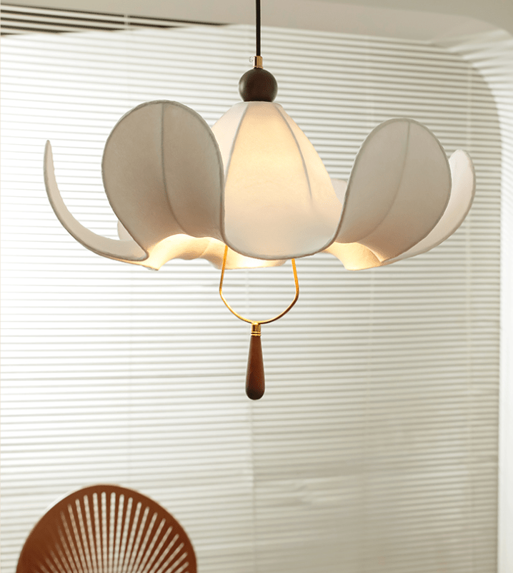 Zind Blossom Suspension