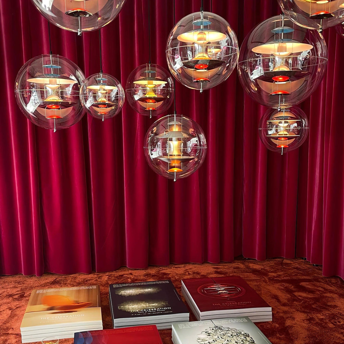 Pendant Lamp Floating Geometric Layers Clear Globe Futuristic Modern-Neutral Decor
