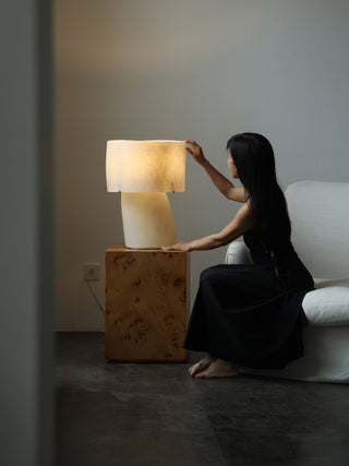 Lirvyn Lampe de Table