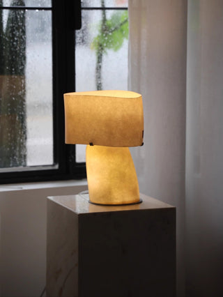 Lirvyn Lampe de Table