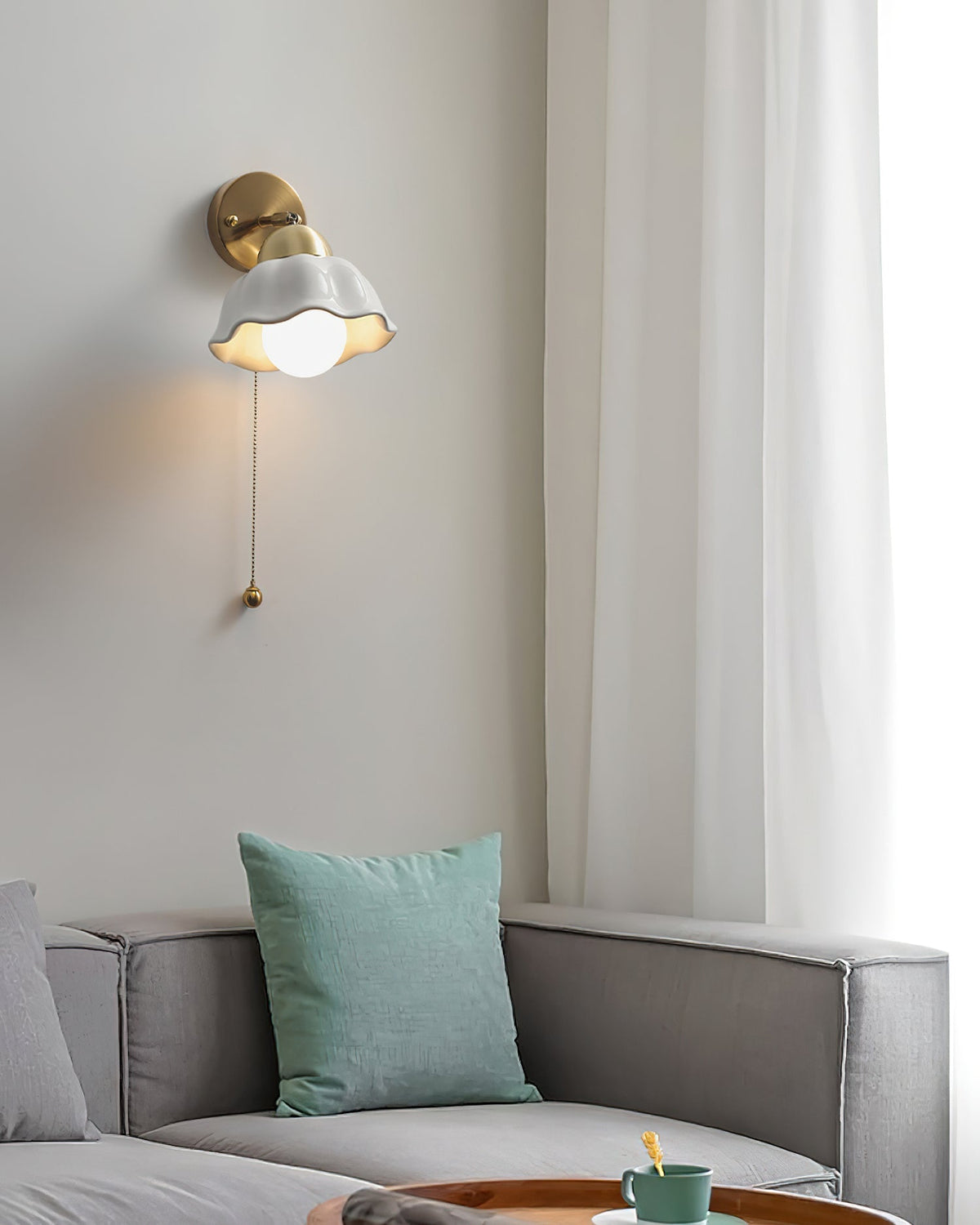 Wall Lamp Brass and Ceramic Wavy Shade Globe Accent Retro Artistic-Neutral Decor