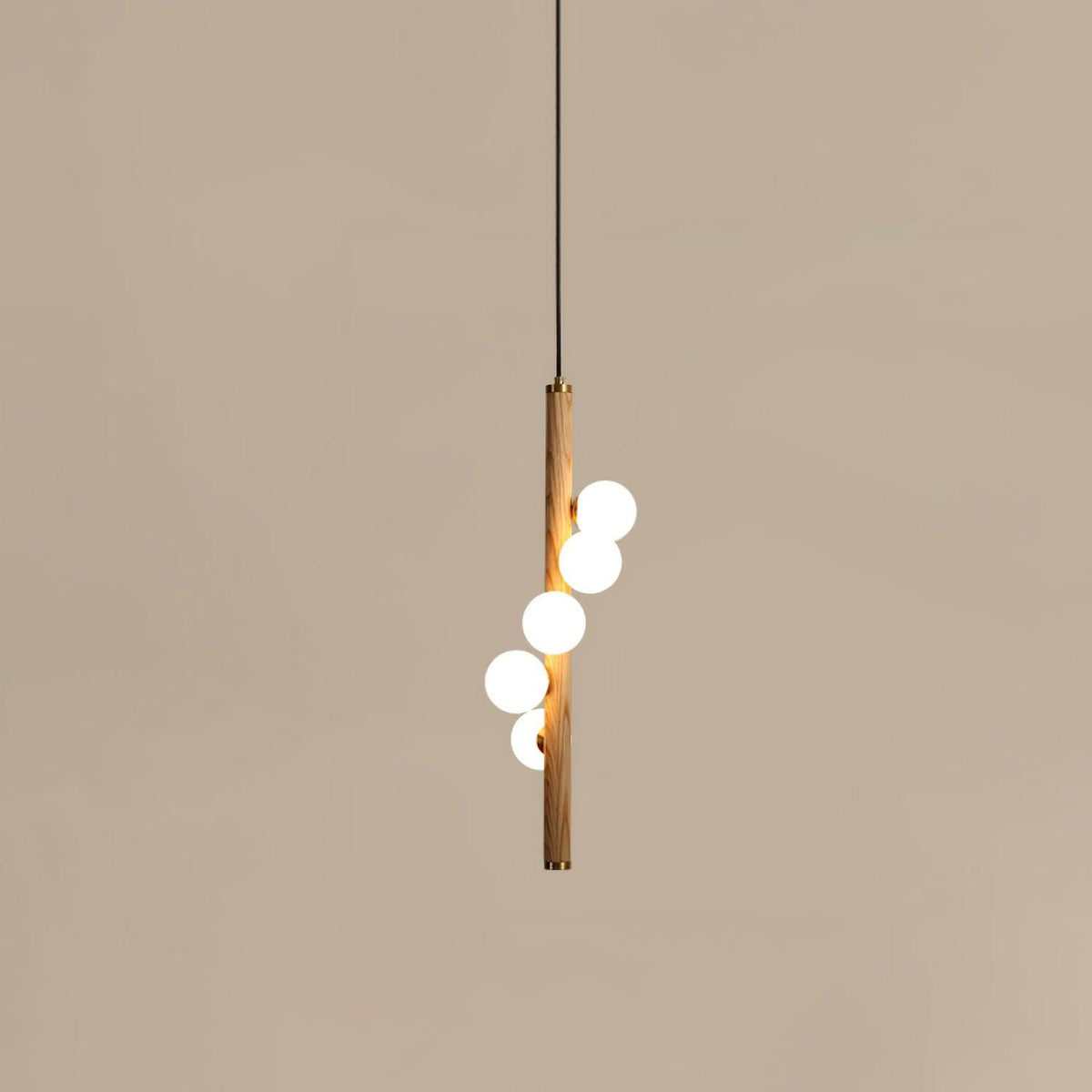 Meline Suspension Linéaire en Bois et Verre