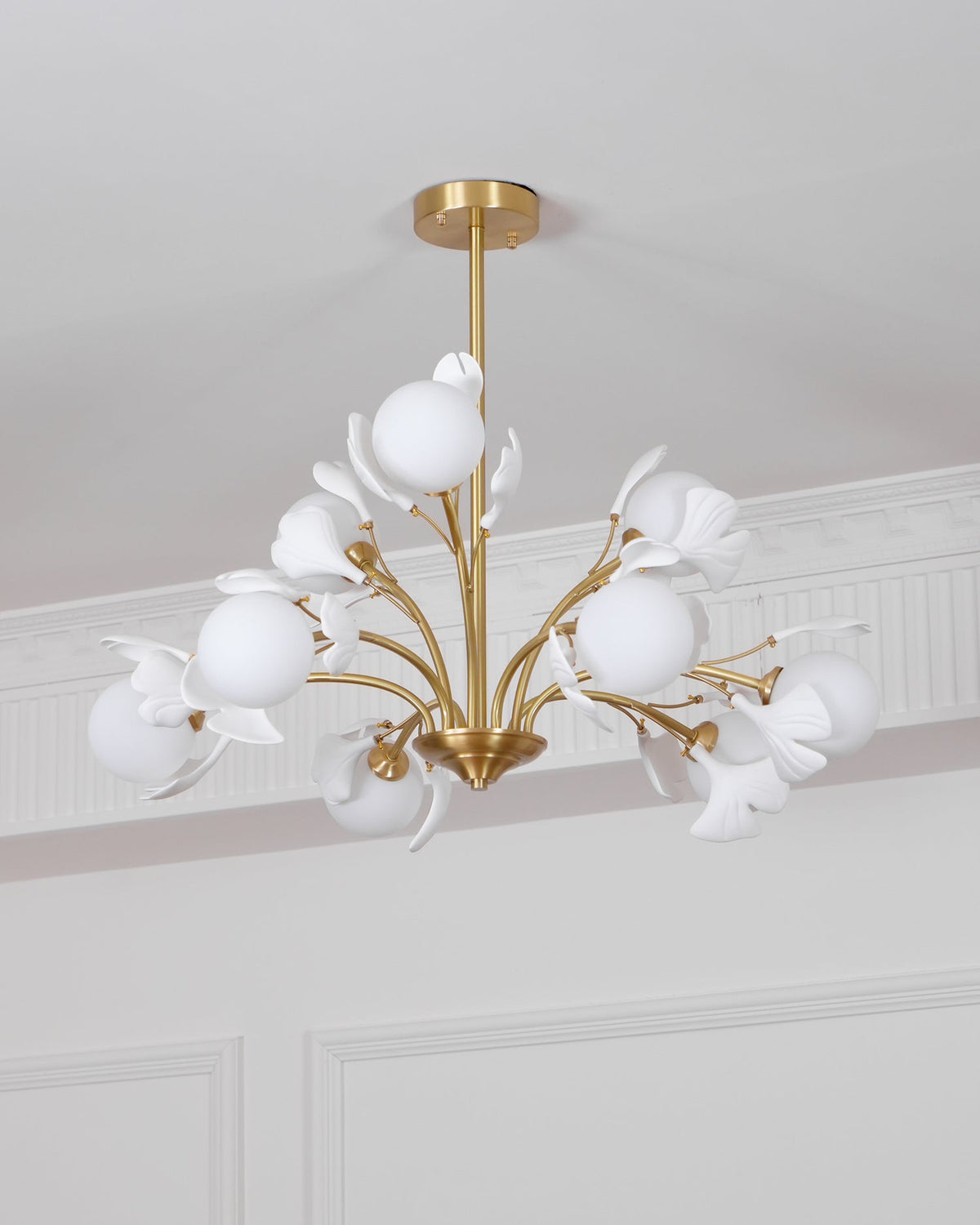 Ginkgo Leaf Chandelier with Frosted Glass Globes-Neutral Decor