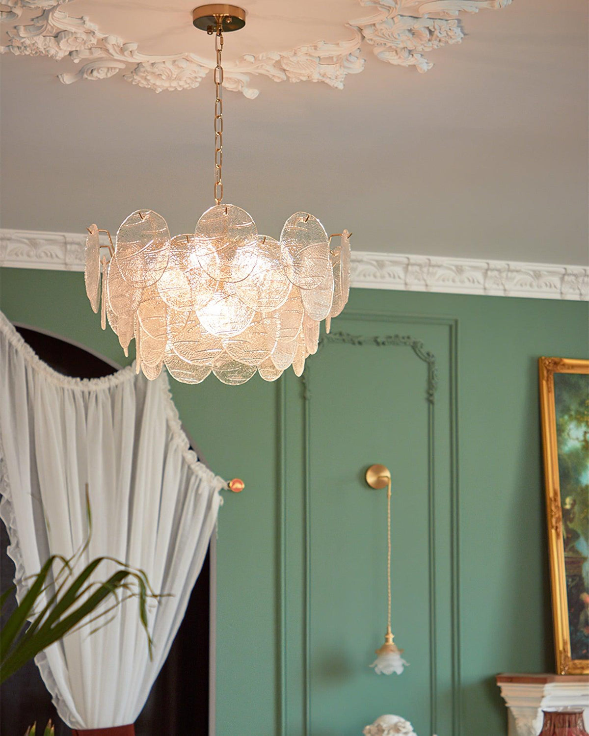 Chandelier Glass Discs Metal Frame Gold Finish Victorian-Neutral Decor