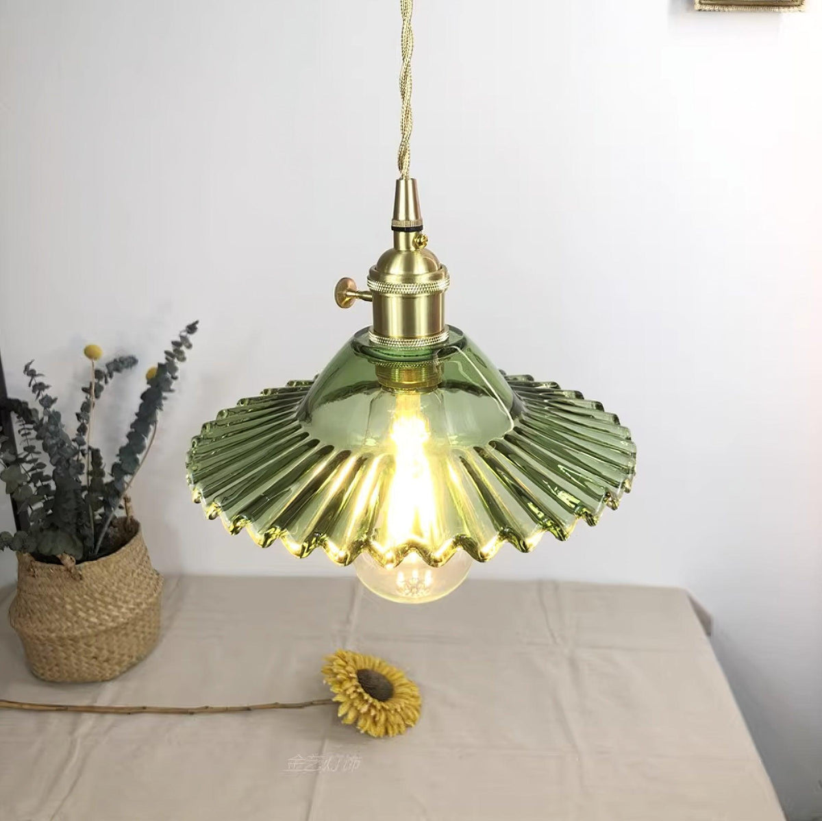 Pendant Lamp Ruffled Glass Shade Scalloped Edge Brass Accents Retro-Neutral Decor