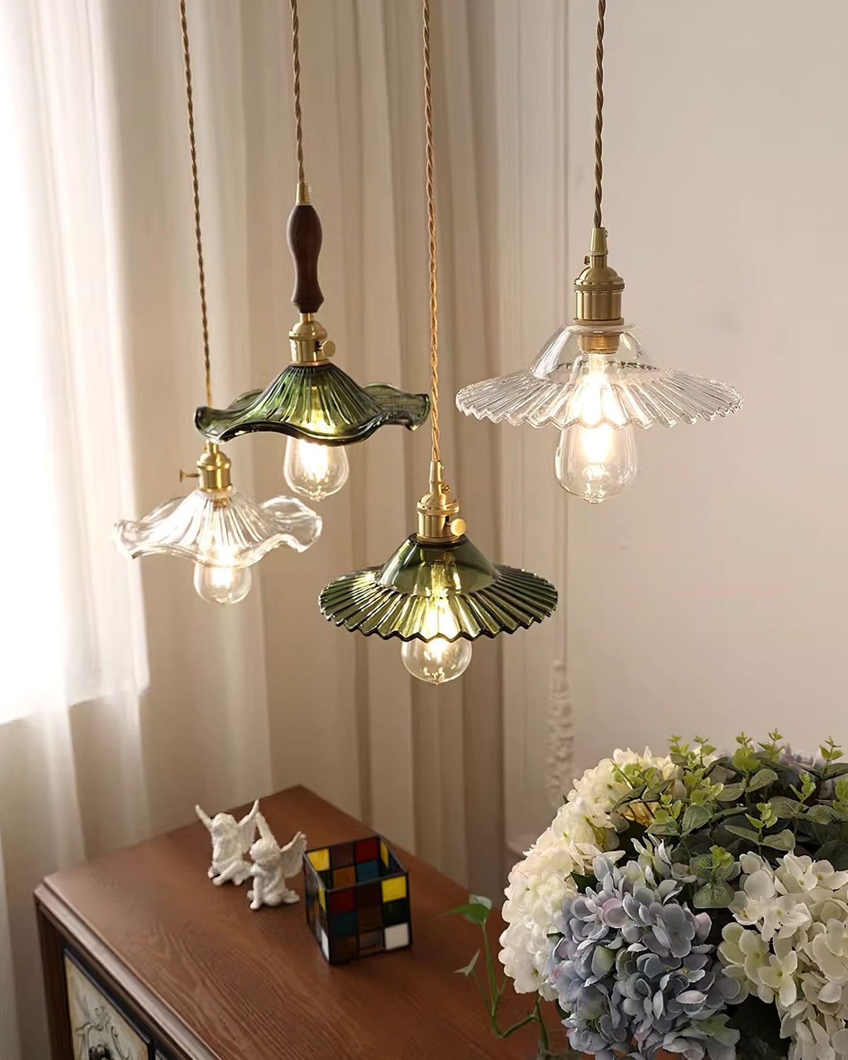 Pendant Lamp Ruffled Glass Shade Scalloped Edge Brass Accents Retro-Neutral Decor