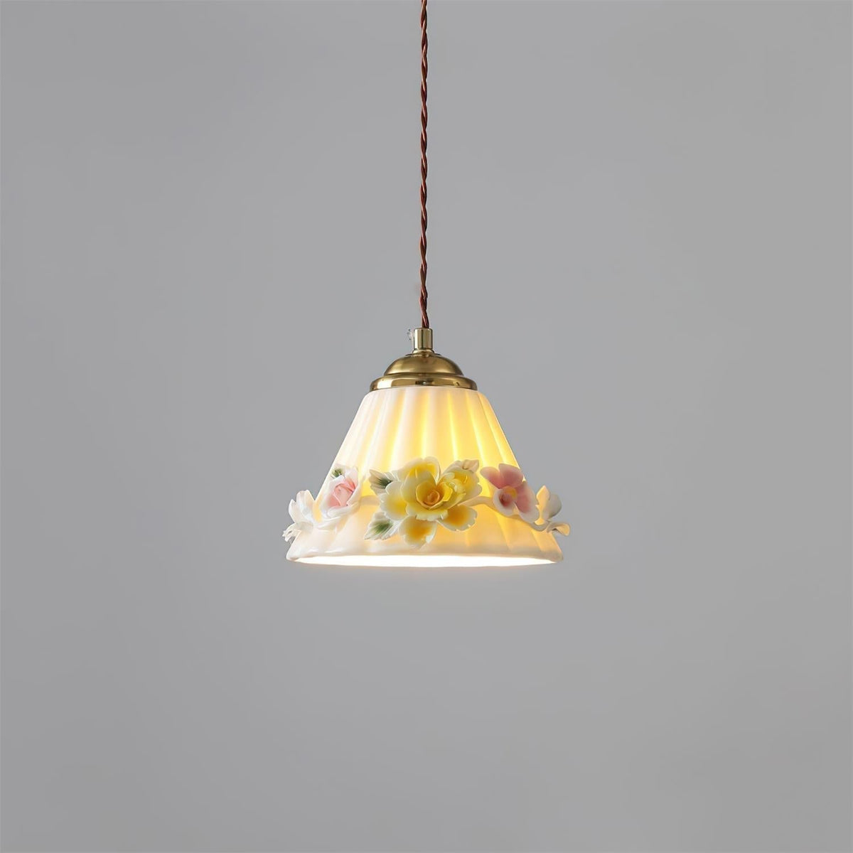 Caleeria Suspension