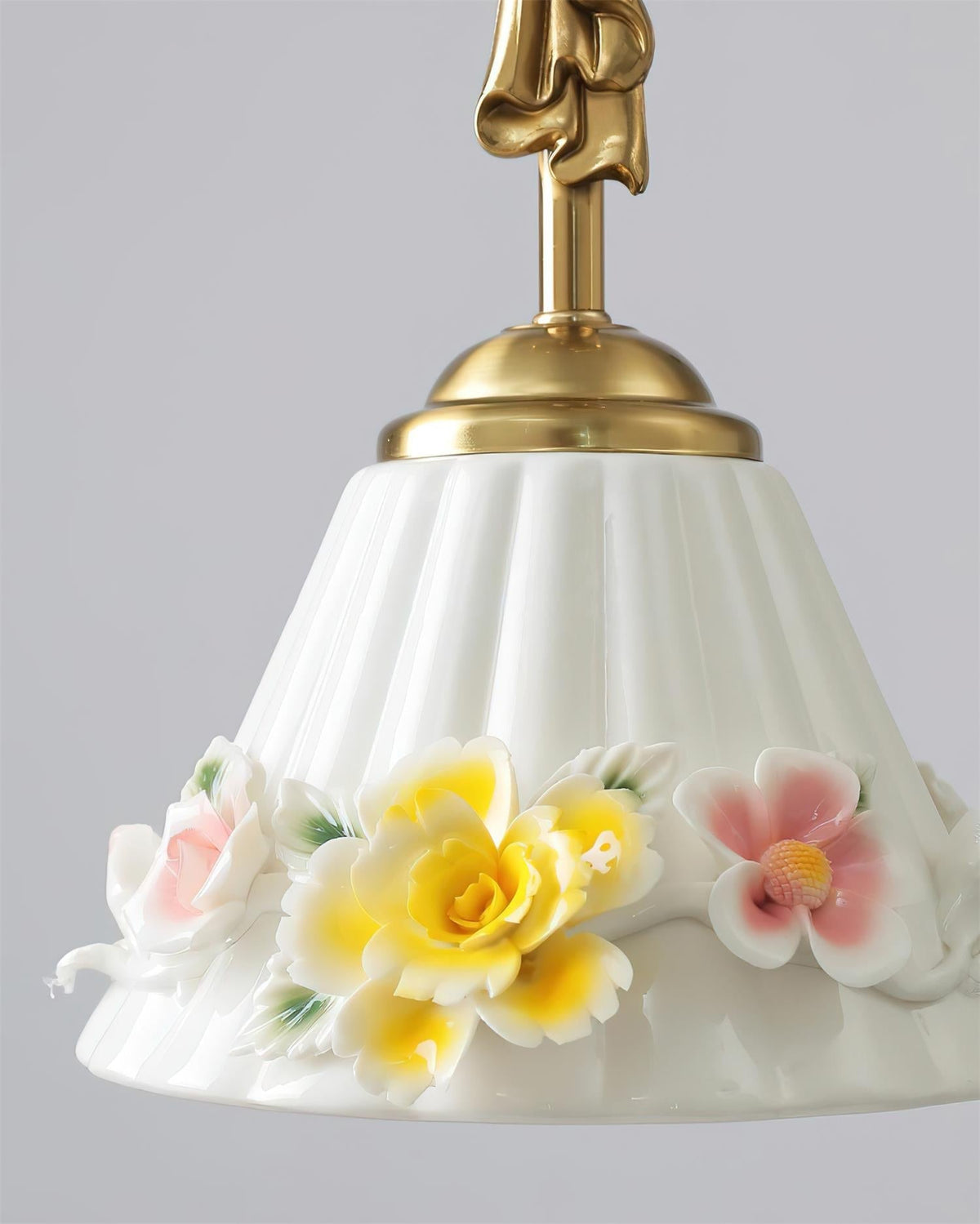 Caleeria Suspension
