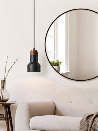 Foundry Suspension en Travertin Noir Moderne