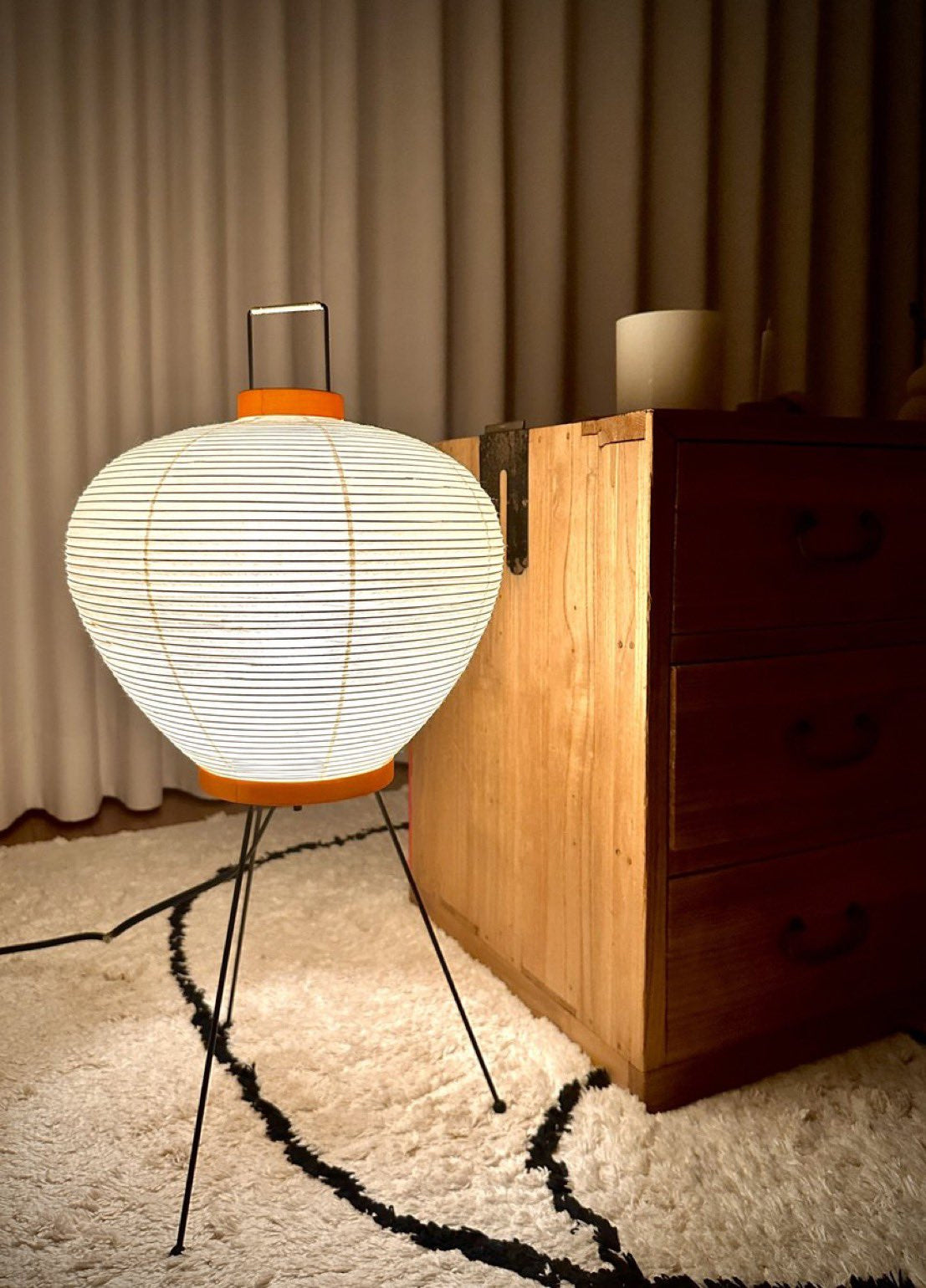 A diagram showing the dimensions of the Washi 3A Table Lamp: Dia 44cm x H 58cm.
