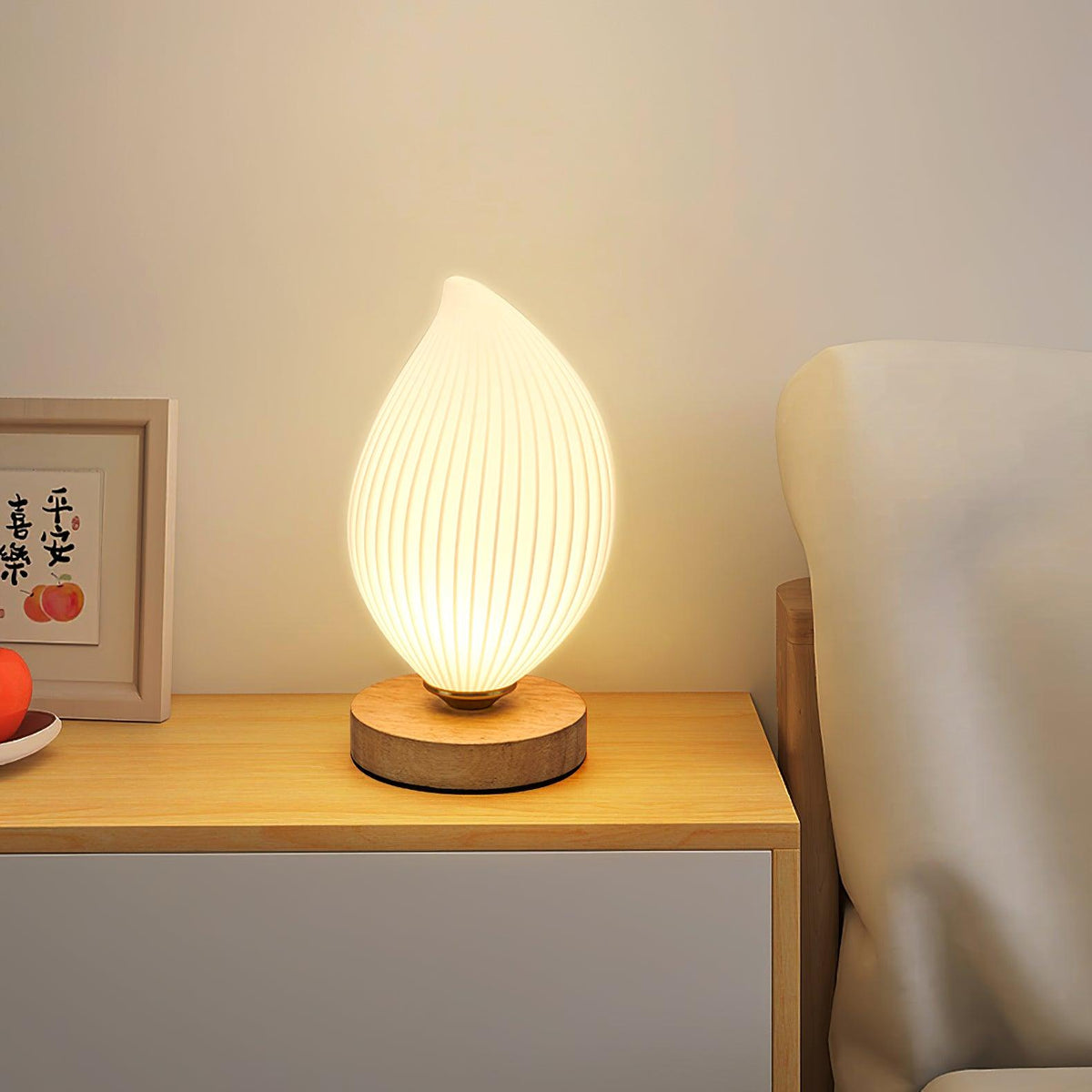 Viraaena Lampe de Table