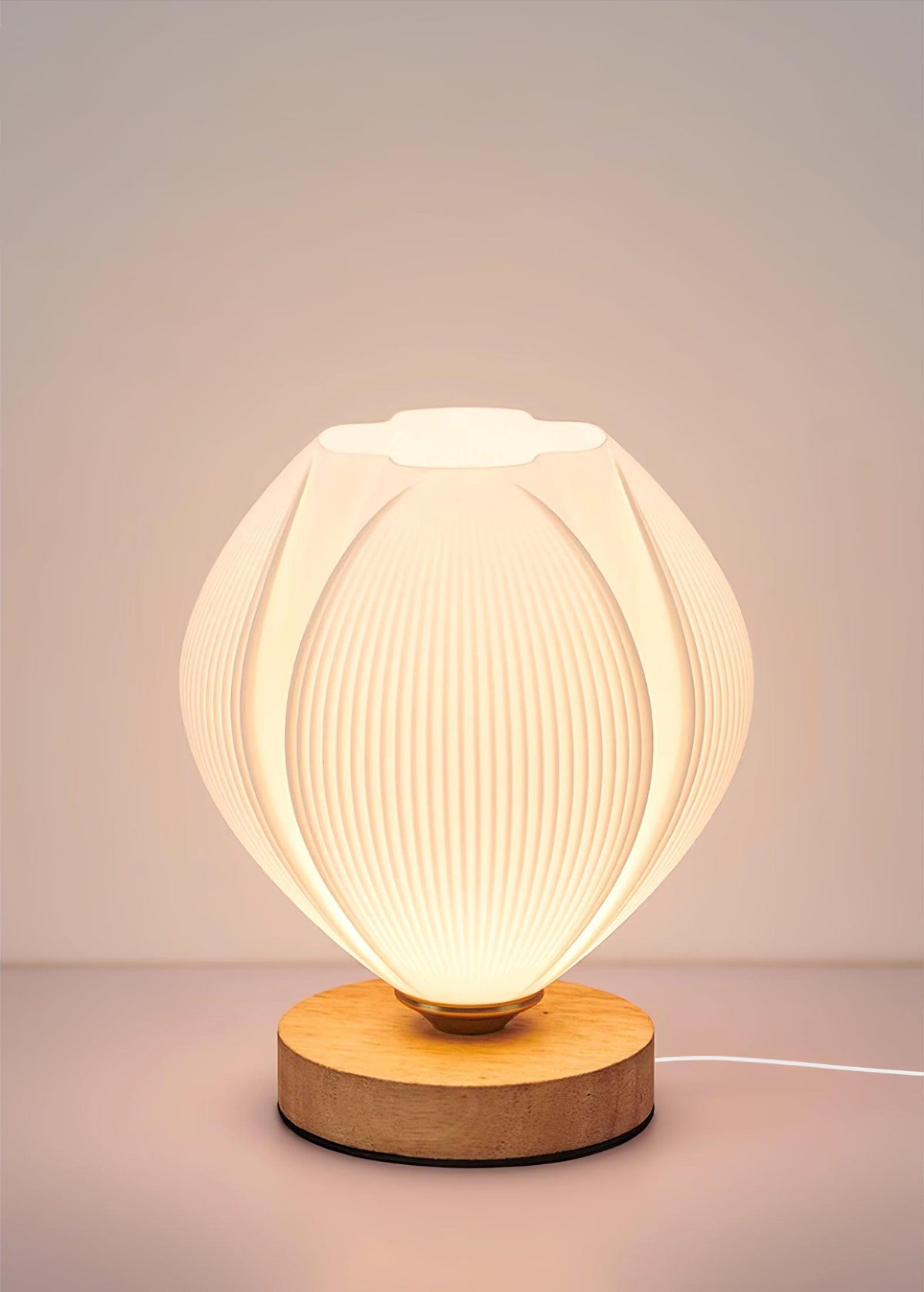 Viraaena Lampe de Table
