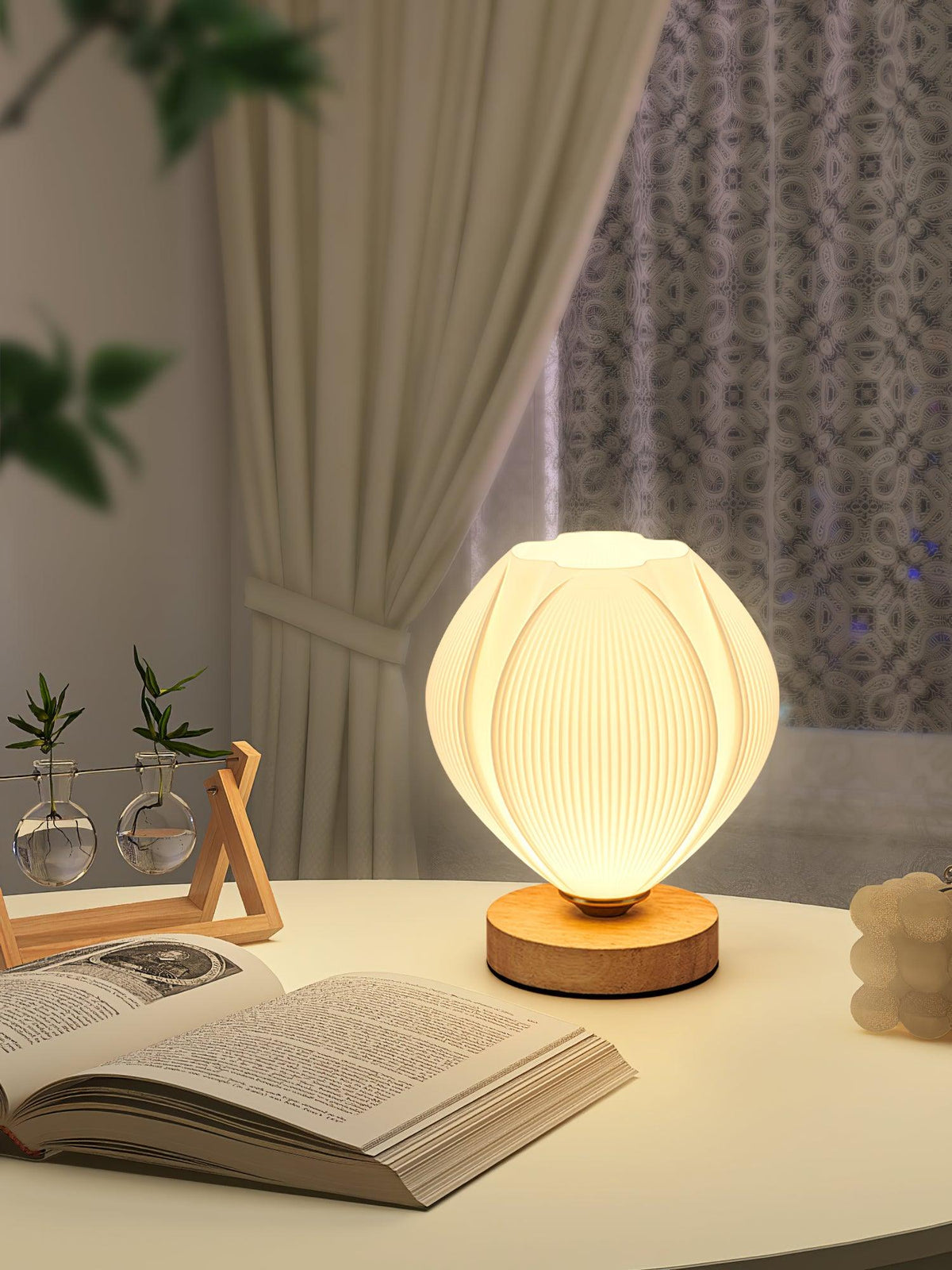 Viraaena Lampe de Table