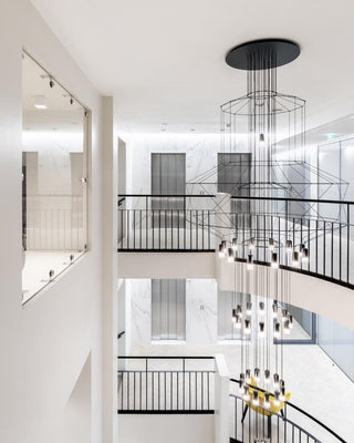 Lustra Lustre Lignes Noir Structure Métallique LED