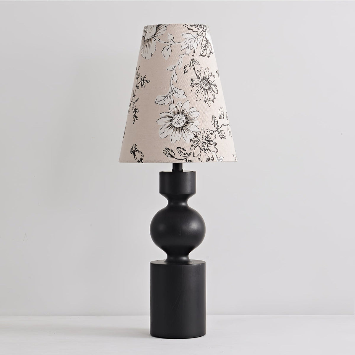 Thorne Vintage Lampe de Table en Bois Noyer