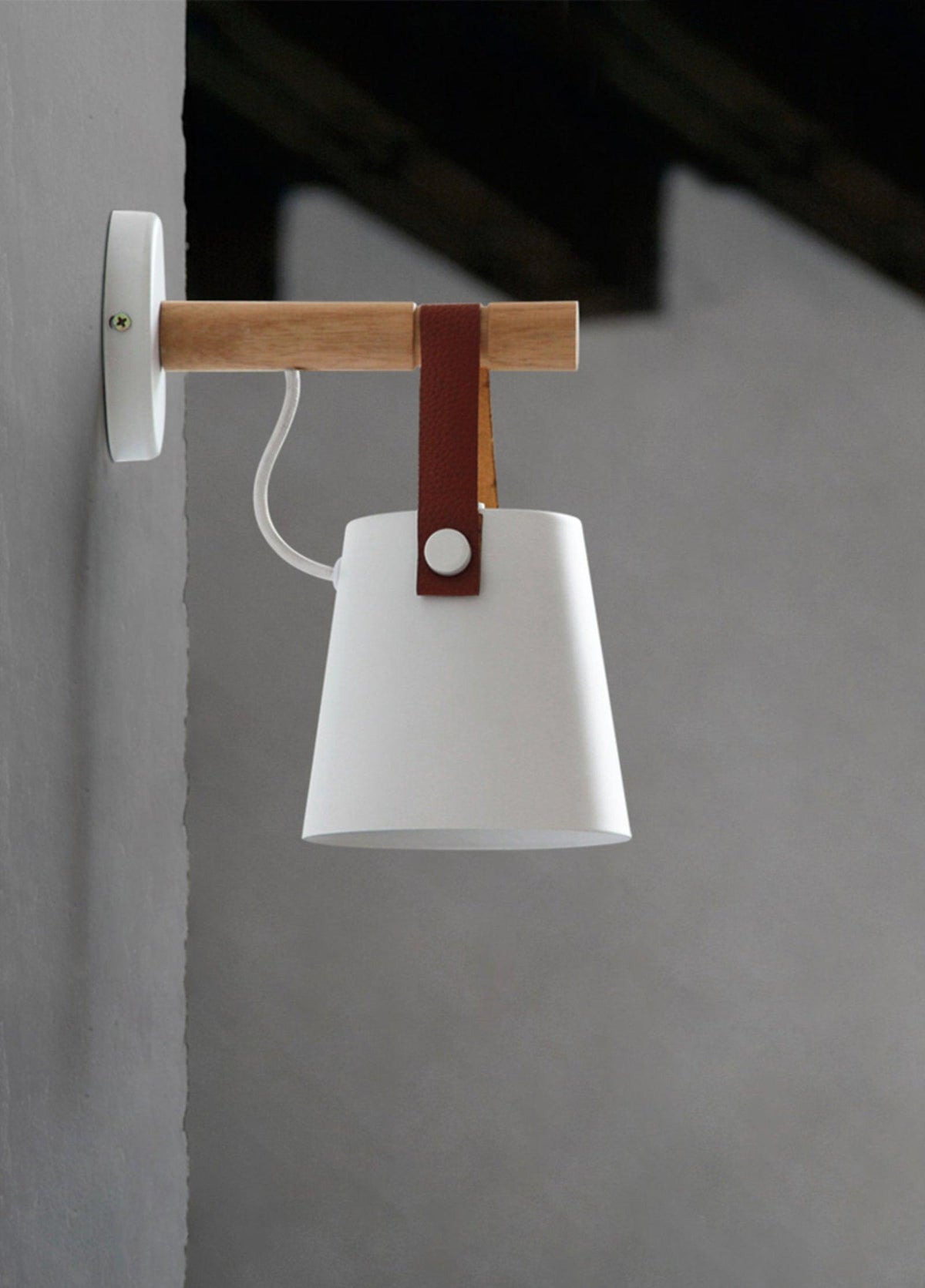 Solarese Applique en bois et cuir