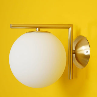 Joanna Applique Murale Moderne Minimaliste en Verre Soufflé Opale