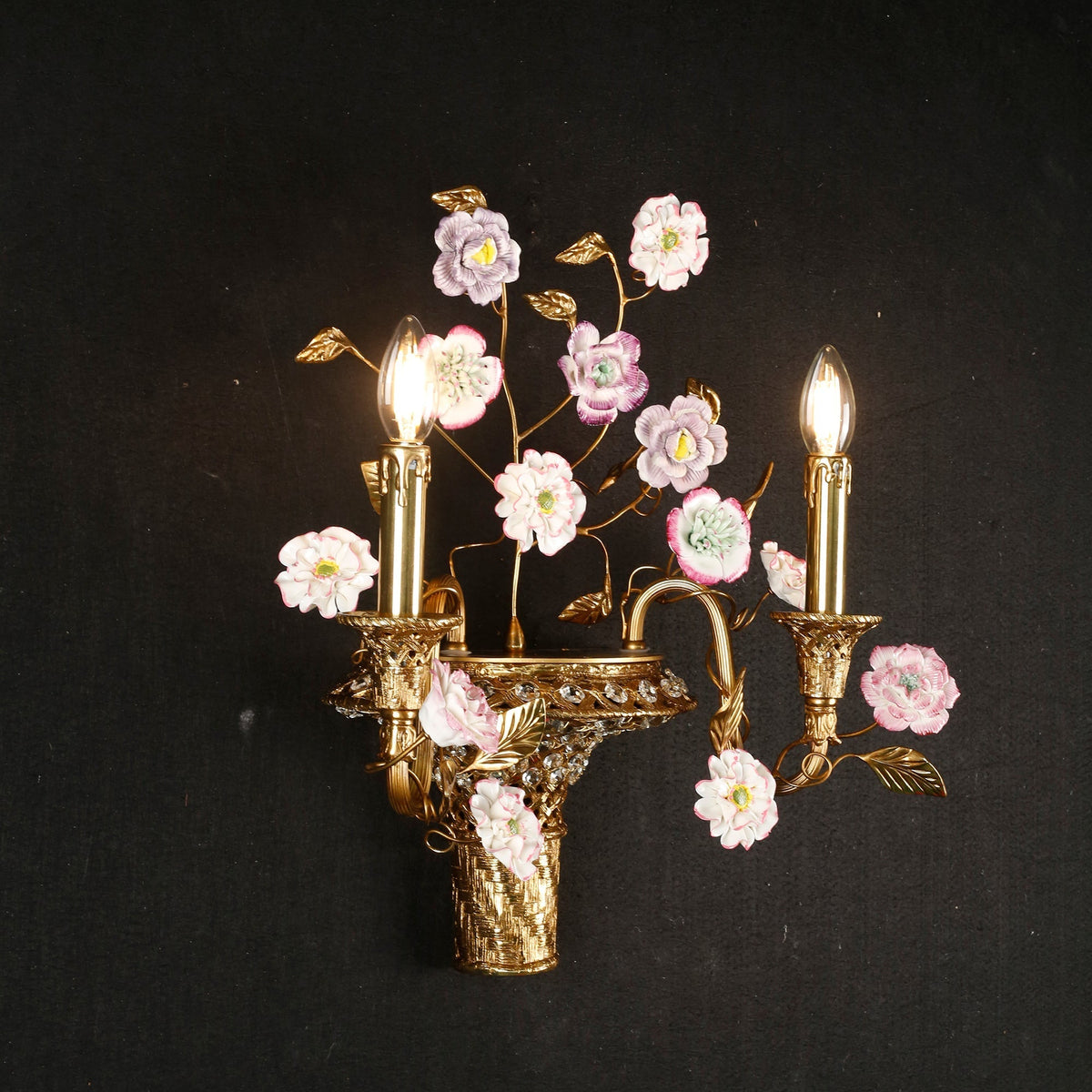 Violette Applique Murale